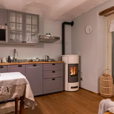 Holiday home Lindhouse - A