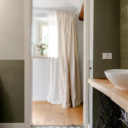 Lindhouse - A Vakantiehuis Govone