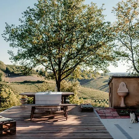 Lindhouse - A Vakantiehuis Govone