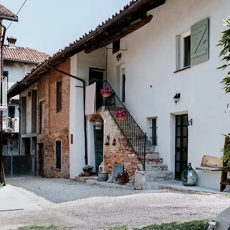 Lindhouse - A * Govone